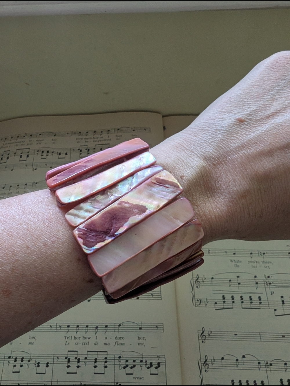 Pink Shell Tile Stretch Bracelet - Fashion Wearable